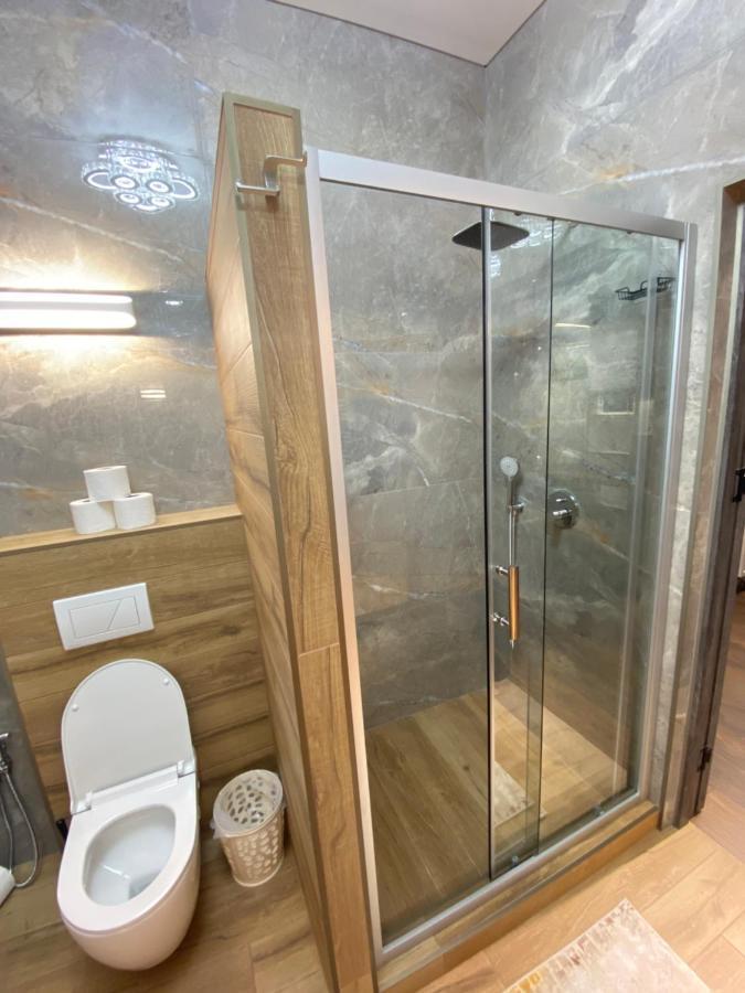 Rentnow Modern Lux Apartment In Centre Kisinyov Kültér fotó