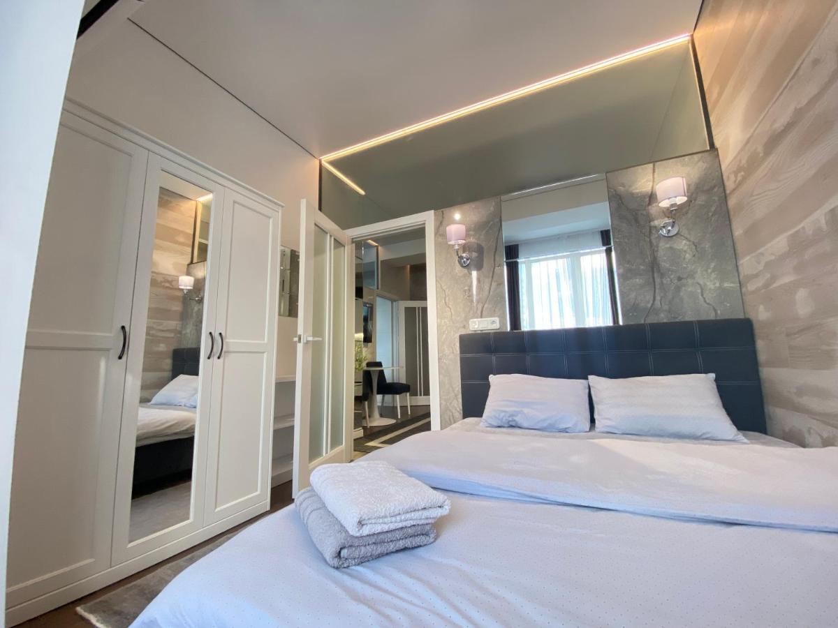 Rentnow Modern Lux Apartment In Centre Kisinyov Kültér fotó