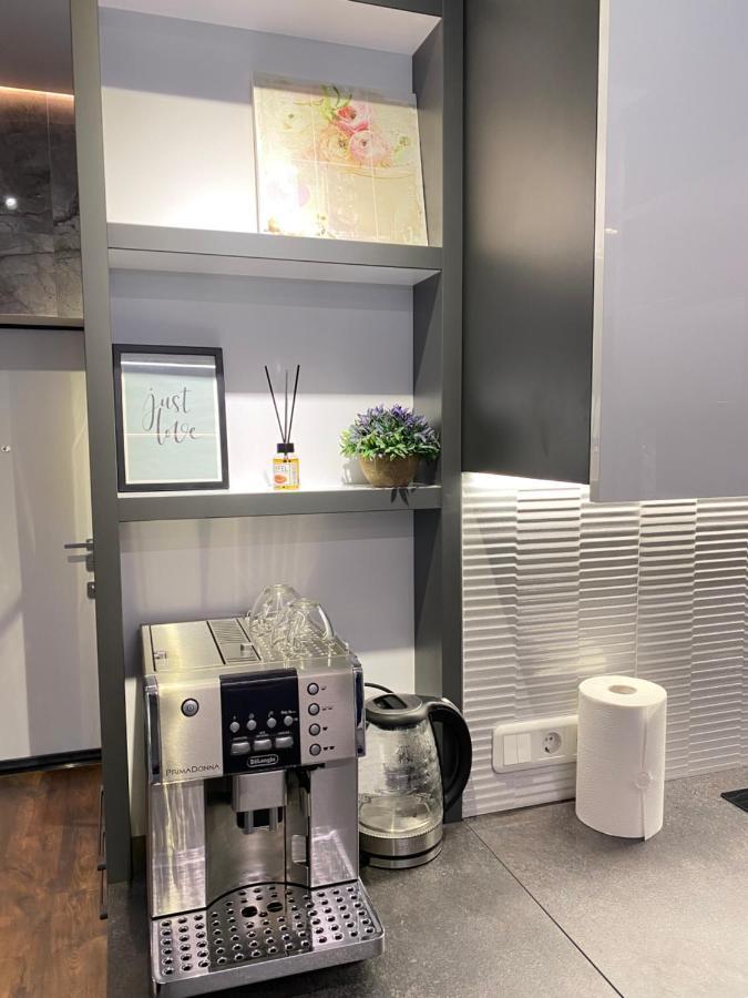 Rentnow Modern Lux Apartment In Centre Kisinyov Kültér fotó