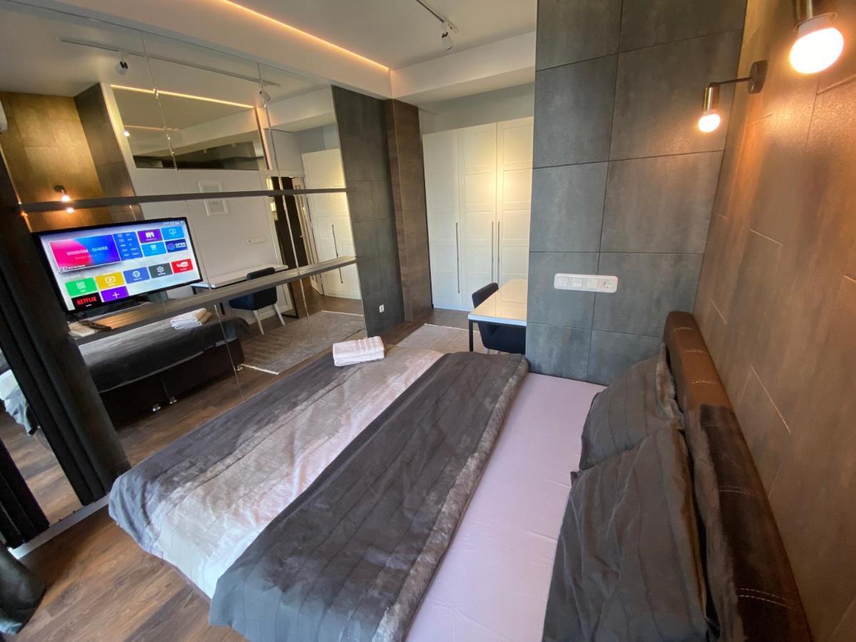 Rentnow Modern Lux Apartment In Centre Kisinyov Kültér fotó