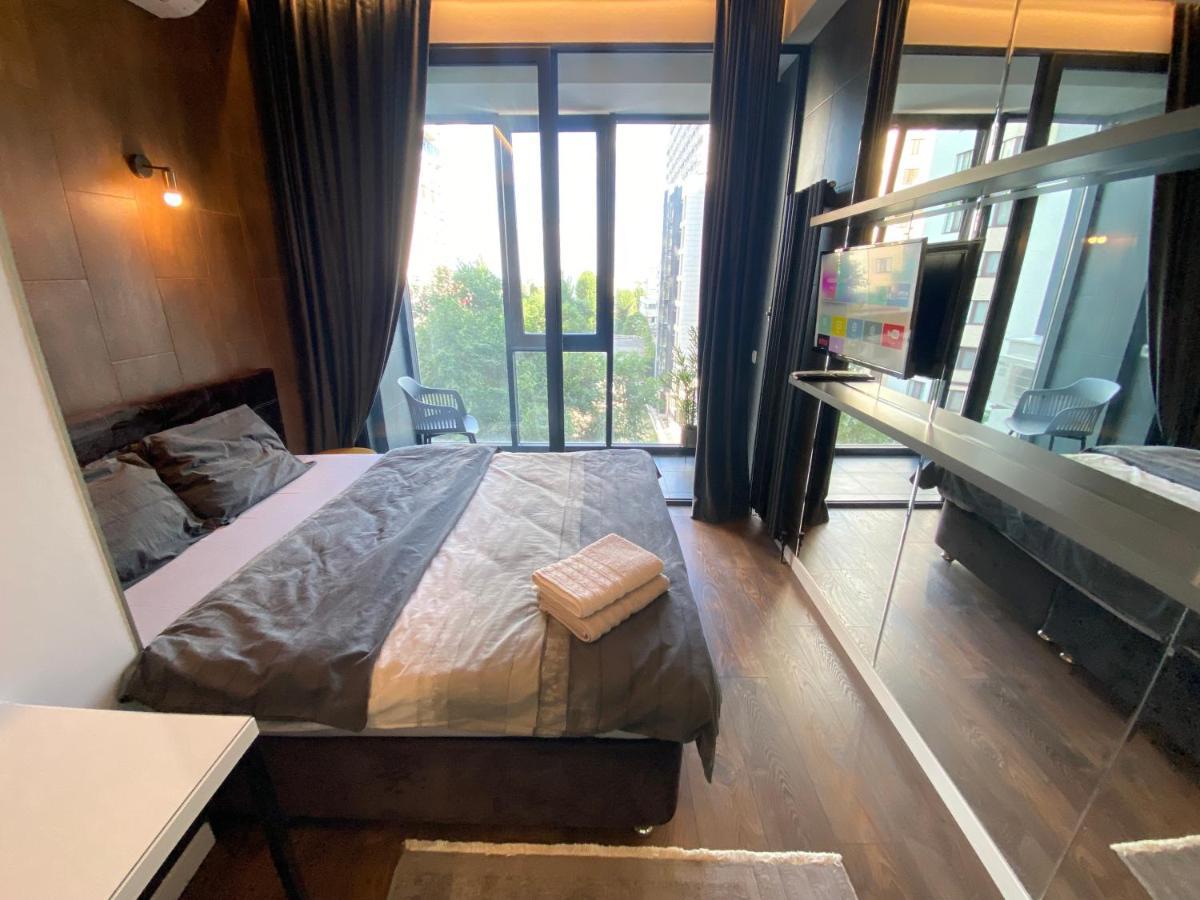 Rentnow Modern Lux Apartment In Centre Kisinyov Kültér fotó