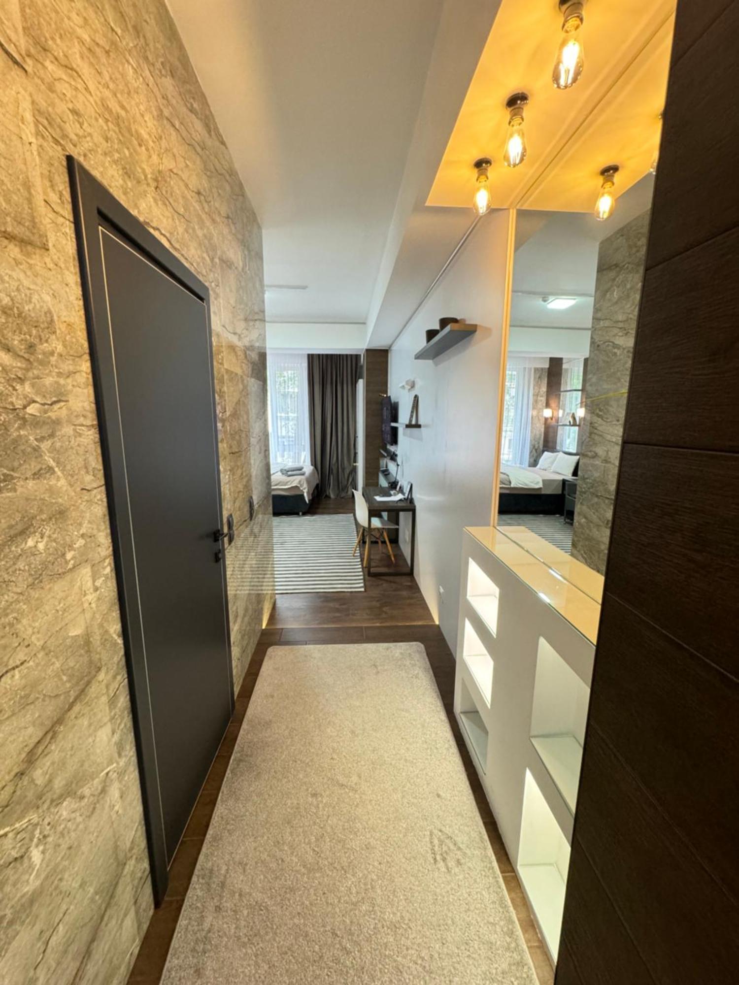 Rentnow Modern Lux Apartment In Centre Kisinyov Kültér fotó